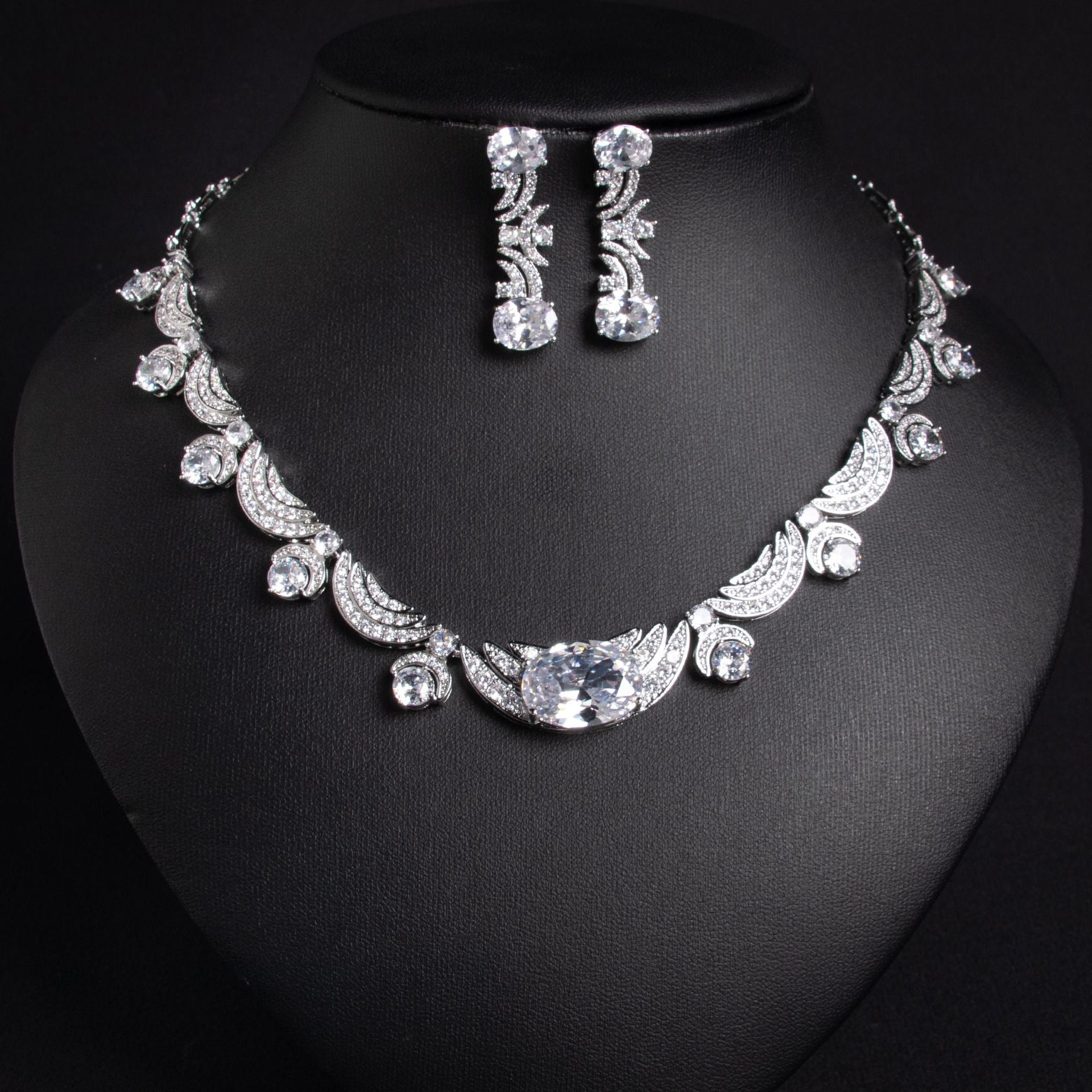 European and American Cross-Border New Zircon Necklace Jewelry for Women High-End Versatile Simple Zircon Necklace and Earring Set