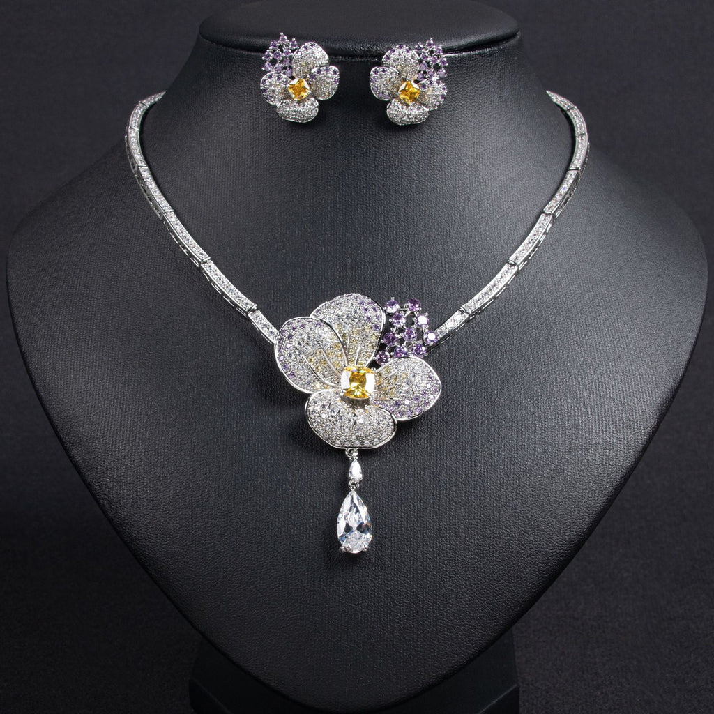 European and American Cross-Border Flower Zircon Necklace and Earring Set High-End Niche Luxury Bridal Dress Accessories Wholesale