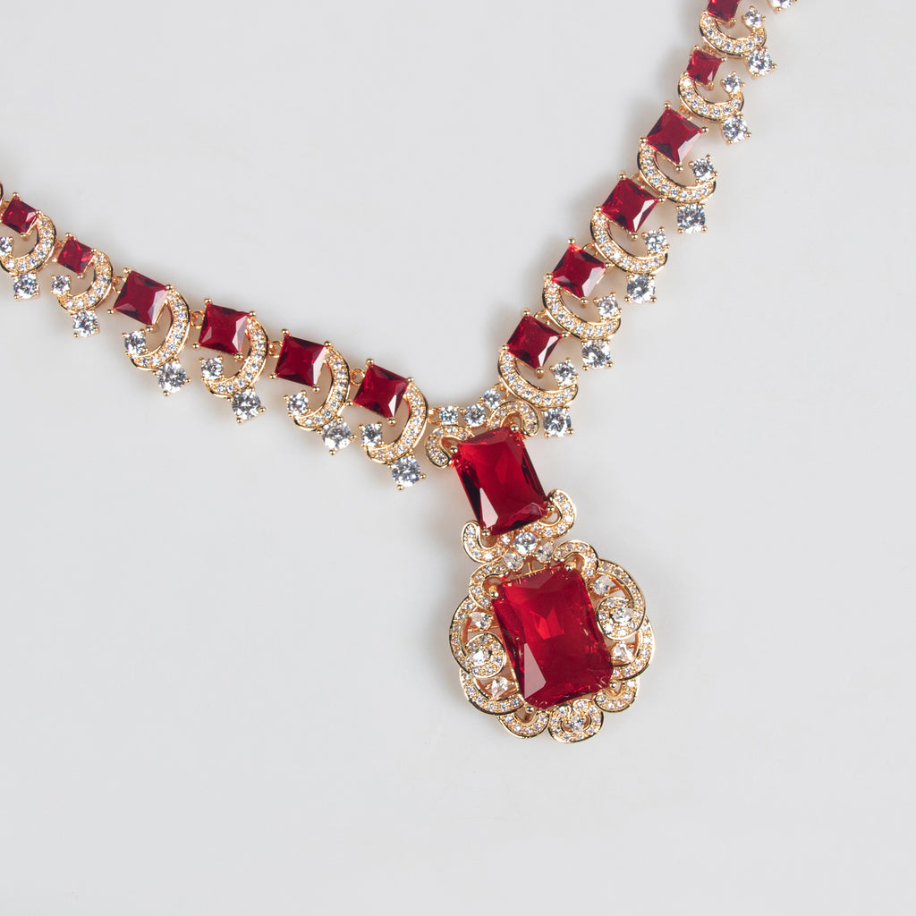 European and American Retro Zircon Necklace Set Cross-Border Jewelry High-End Niche Versatile Earrings Necklace Accessories