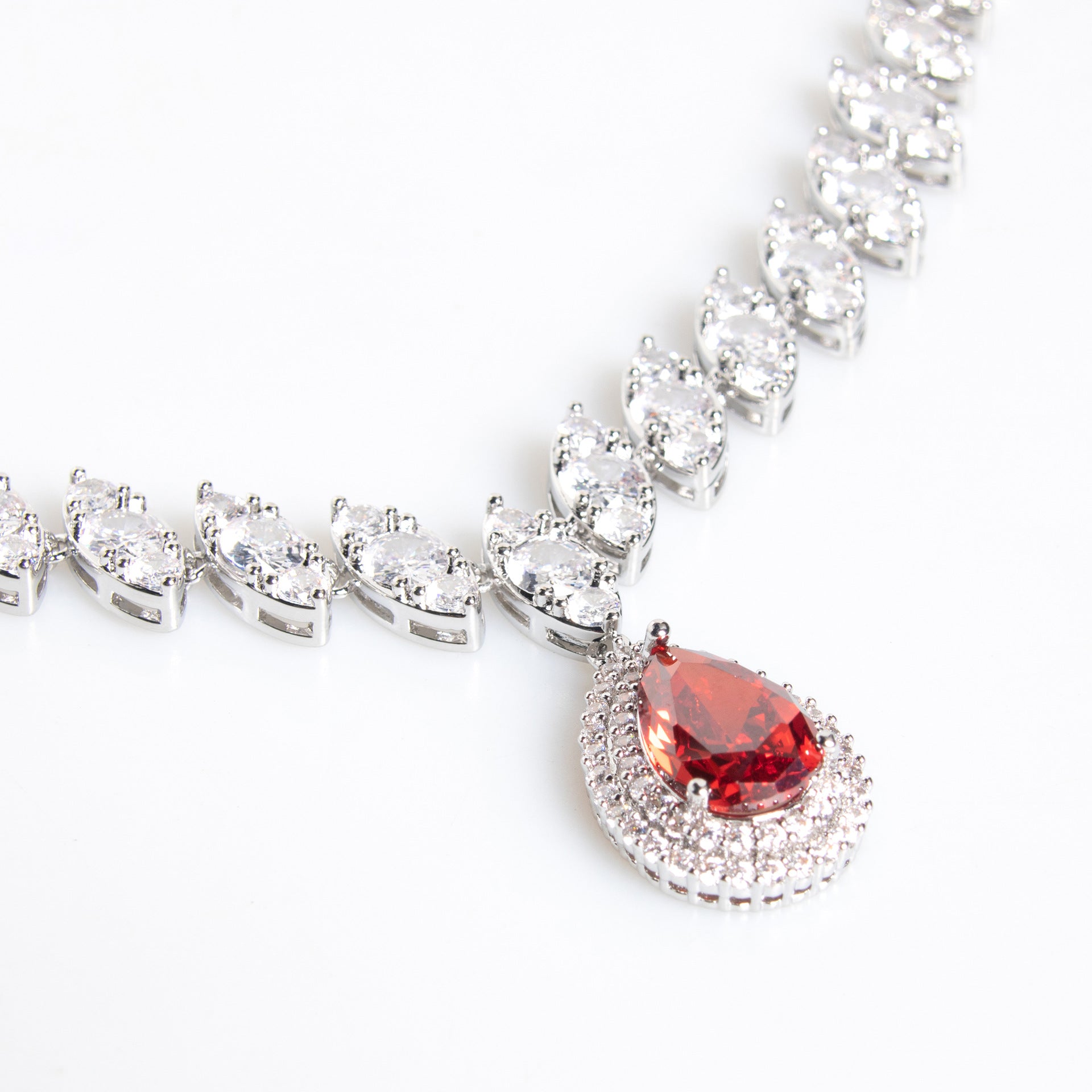 European and American Trend Bridal Set Water Drop Necklace TikTok Same Style Zircon Tassel Earrings Wedding Jewelry Accessories