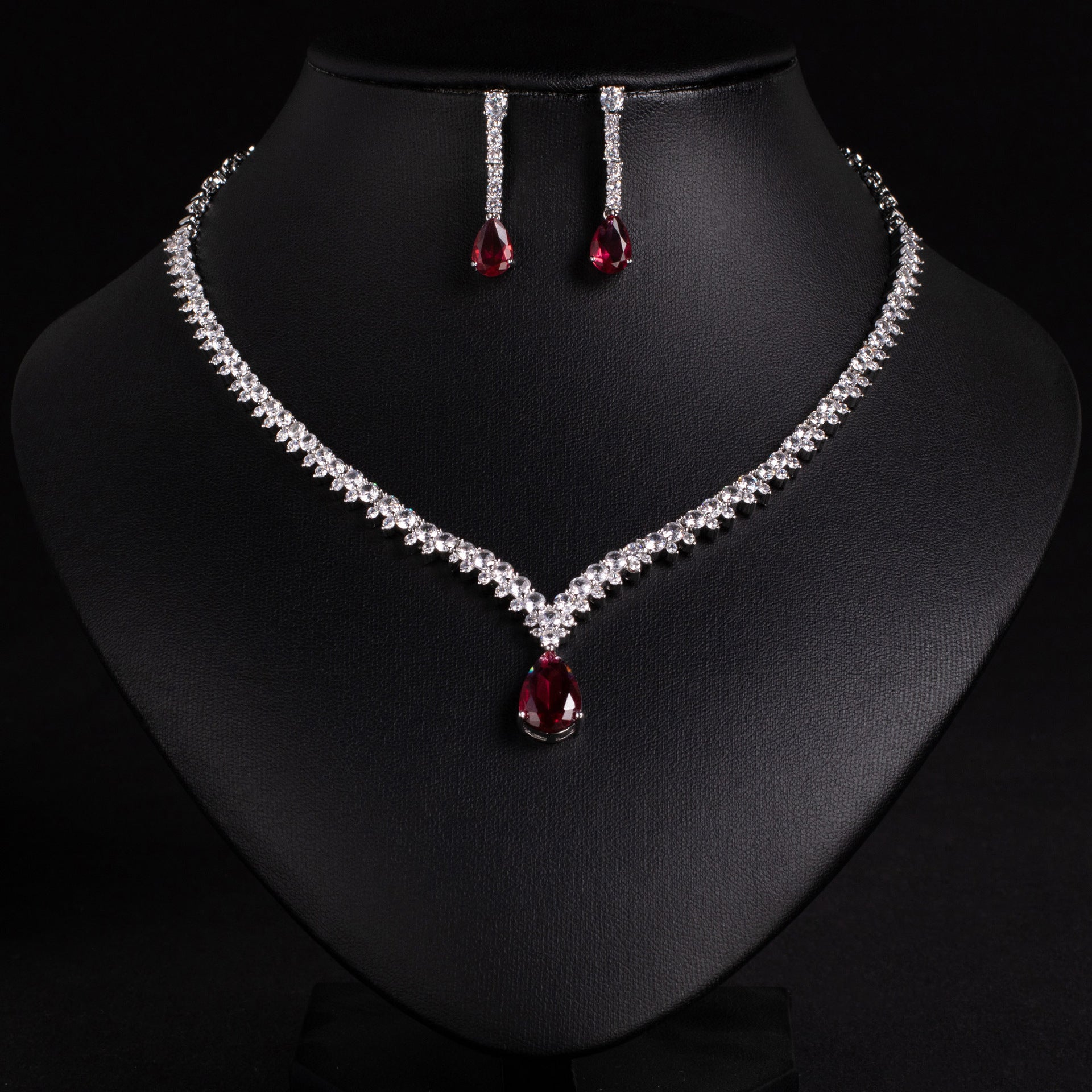 AliExpress Cross-Border Hot-Selling Korean Version 3A Water Drop Pendant Zircon Necklace Earrings Simple Casual Bride Jewelry Set