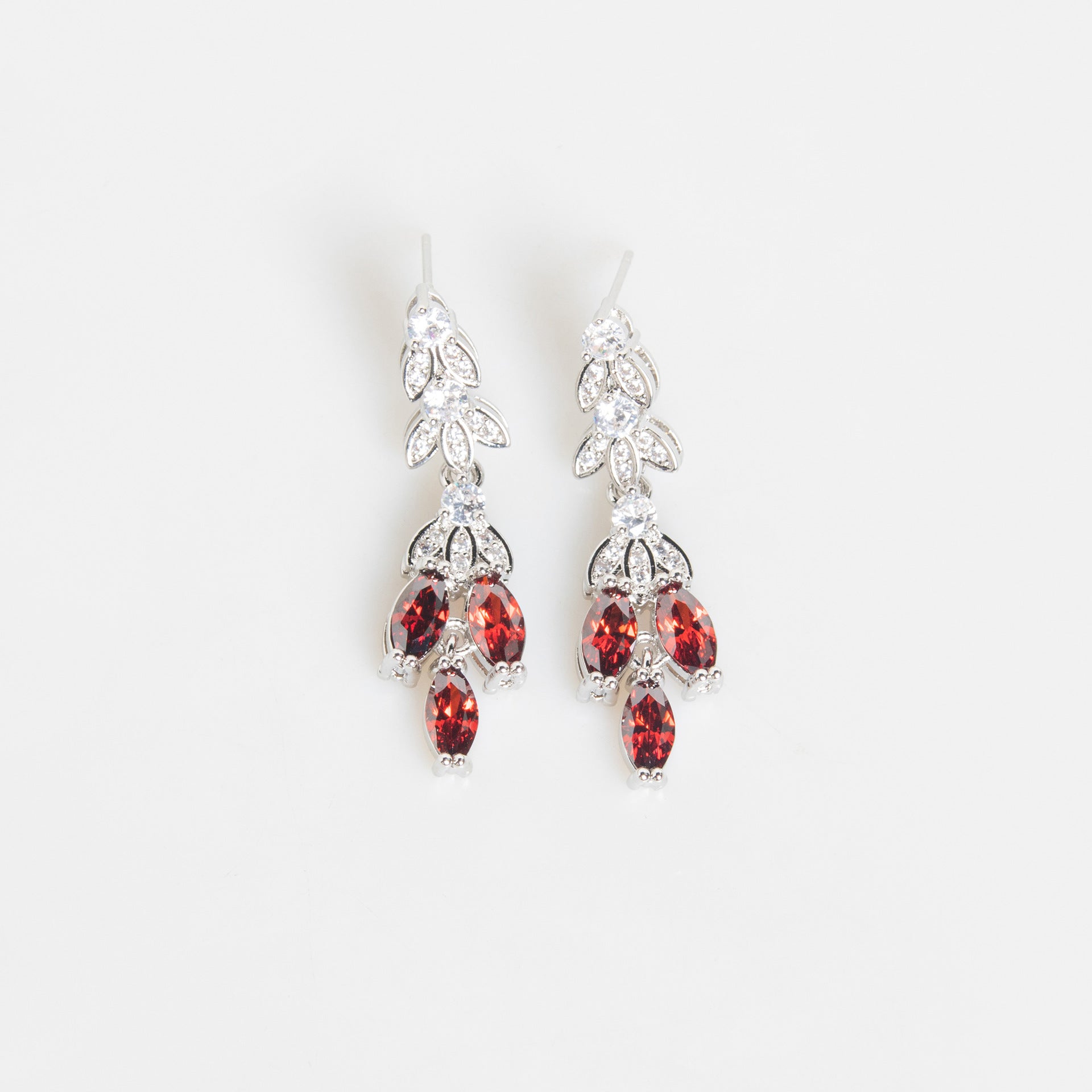 European and American Simple Luxury Bridal Zircon Set Elegant Necklace and Earrings Two-Piece Fashionable Banquet Wedding Accessories