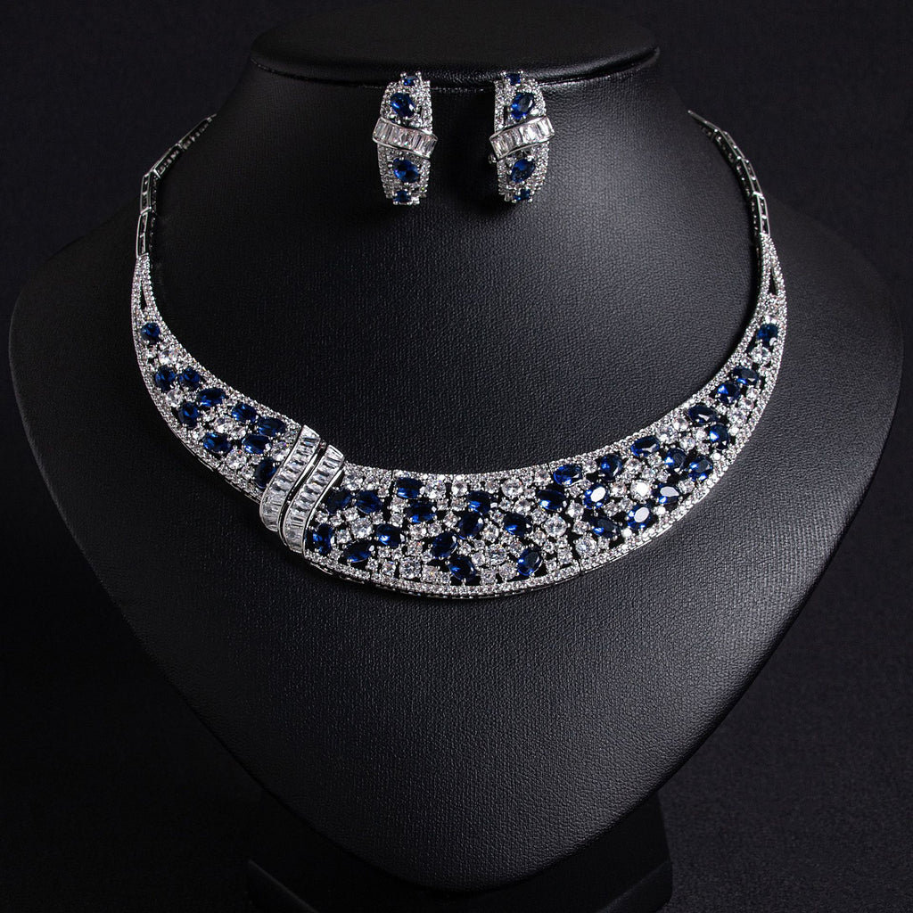 Elegant Beauty Wedding Dress Women's Luxurious Snake Bone Chain Zircon Necklace Earrings European and American Printed Set Accessories