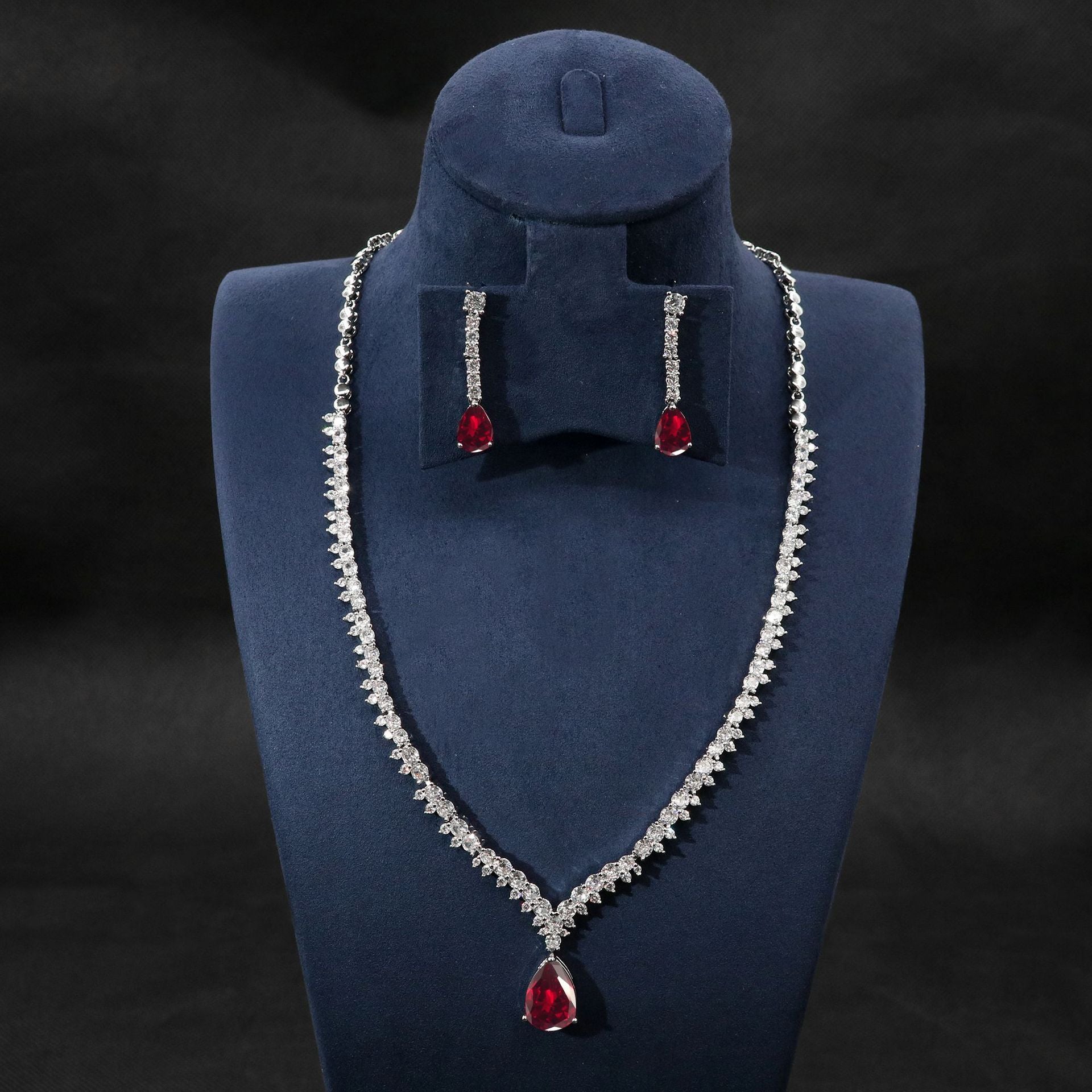 AliExpress Cross-Border Hot-Selling Korean Version 3A Water Drop Pendant Zircon Necklace Earrings Simple Casual Bride Jewelry Set