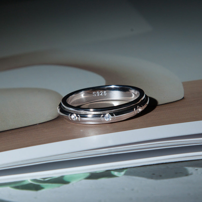 Moissanite Men's Ring S925 Sterling Silver Inlaid Diamond Men's Ring 18K White Gold Plated Fashionable Elegant Men's Diamond Ring