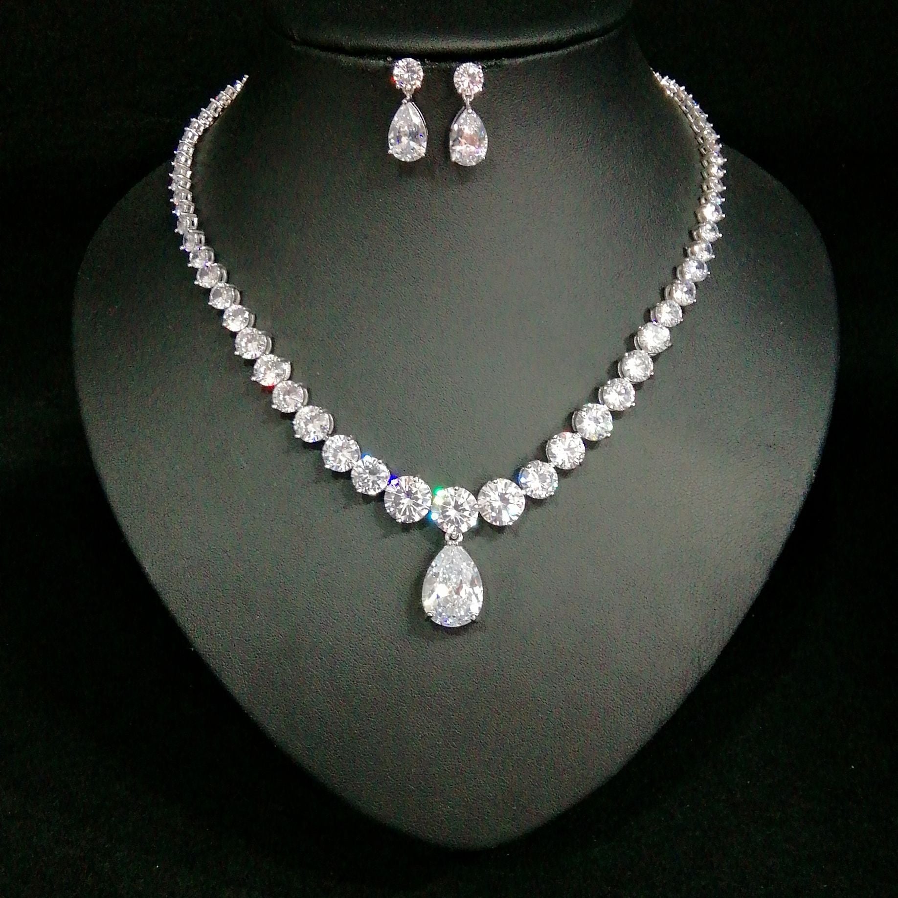 European and American Cross-Border Hot-Selling Necklace Water Drop Zircon Earrings Set Bridal Jewelry Birthday Party Banquet Accessories