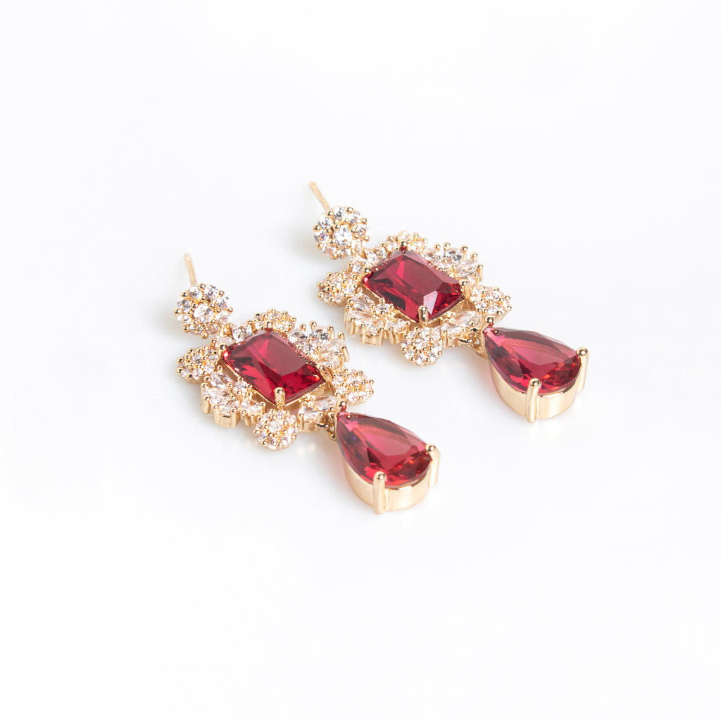 European and American Retro High-Grade Zircon Necklace Earrings Set Summer Fashion Water Drop Earrings Bridal Jewelry Accessories