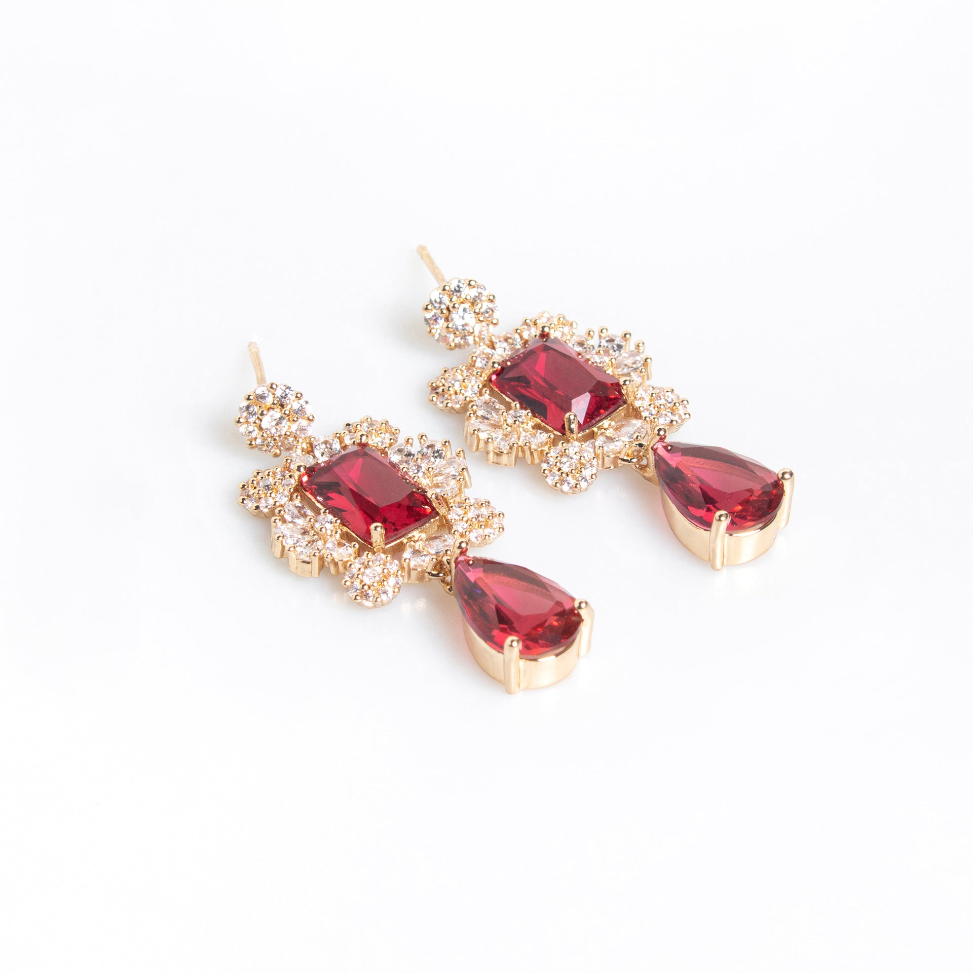 European and American Retro High-Grade Zircon Necklace Earrings Set Summer Fashion Water Drop Earrings Bridal Jewelry Accessories