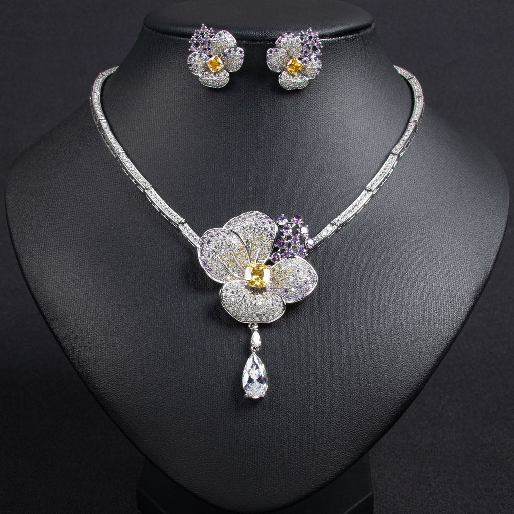 European and American Cross-Border Flower Zircon Necklace and Earring Set High-End Niche Luxury Bridal Dress Accessories Wholesale