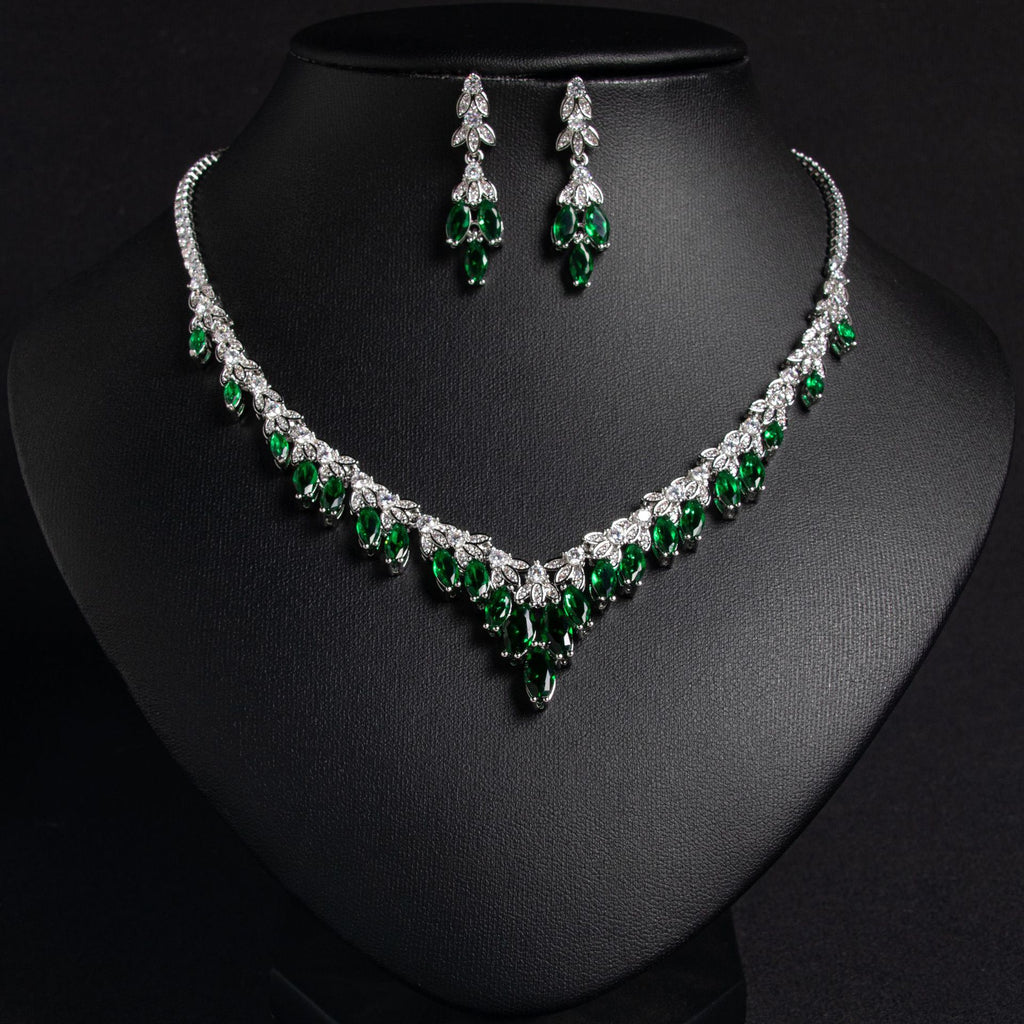 European and American Simple Luxury Bridal Zircon Set Elegant Necklace and Earrings Two-Piece Fashionable Banquet Wedding Accessories