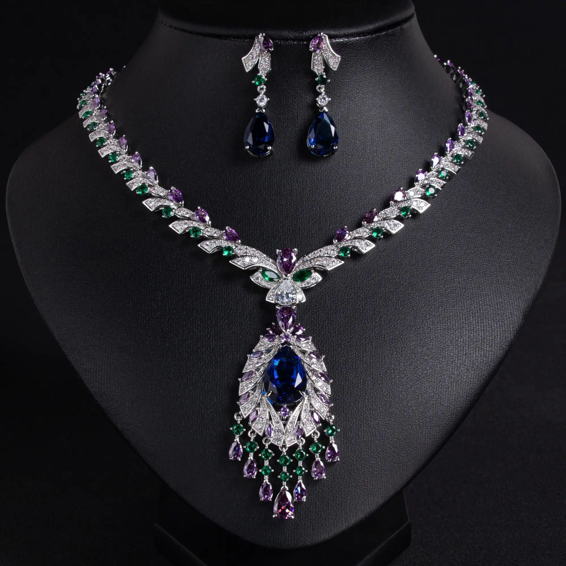 European and American Zircon Water Drop Zircon Necklace Light Luxury High-end Collarbone Chain Niche Fashion Earring Set Accessories Wholesale for Women
