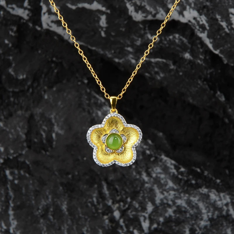 Italian Brushed Craft 925 Necklace Accessories for Women Fashion Trend Gemstone Inlaid Personalized Flower Gift Necklace