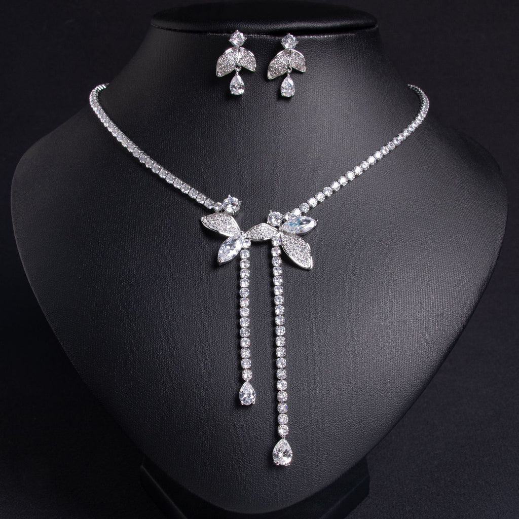 Cross-Border Bride Banquet Casual Zircon Necklace Female Niche Flower Tassel Pendant Zircon Earrings Set Wholesale