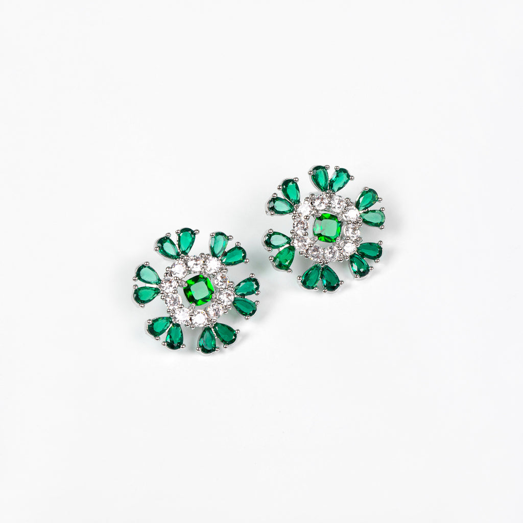 Cross-Border Light Luxury Copper Inlaid Colorful Flower Petal Necklace for Women, Niche Ins Super Shiny Floral Pendant Collarbone Chain