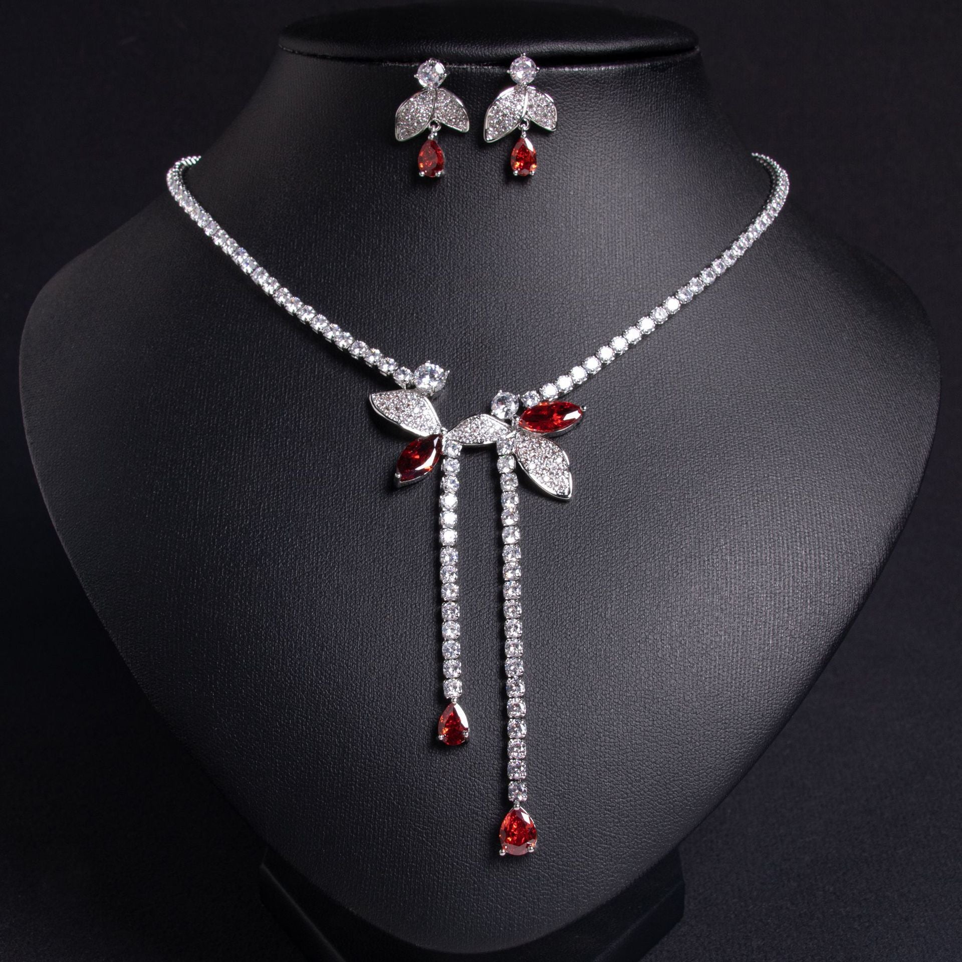 Cross-Border Bride Banquet Casual Zircon Necklace Female Niche Flower Tassel Pendant Zircon Earrings Set Wholesale