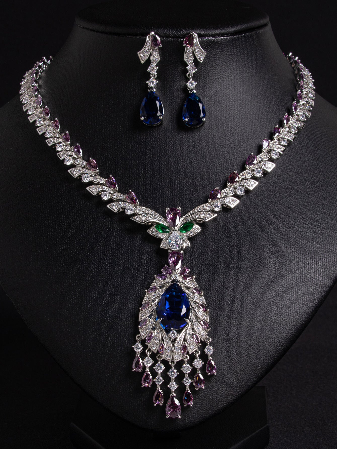 European and American Zircon Water Drop Zircon Necklace Light Luxury High-end Collarbone Chain Niche Fashion Earring Set Accessories Wholesale for Women