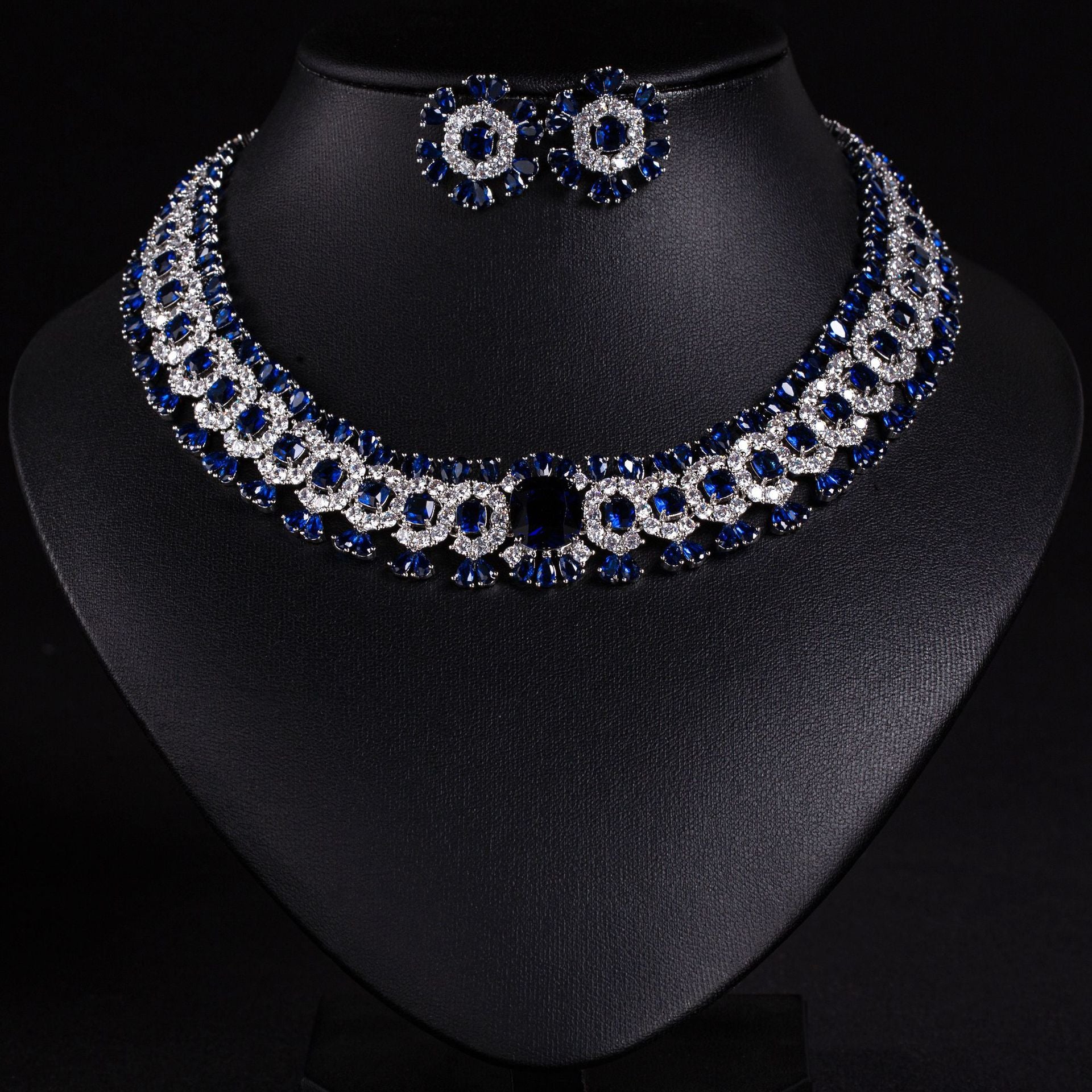 Cross-Border Light Luxury Copper Inlaid Colorful Flower Petal Necklace for Women, Niche Ins Super Shiny Floral Pendant Collarbone Chain