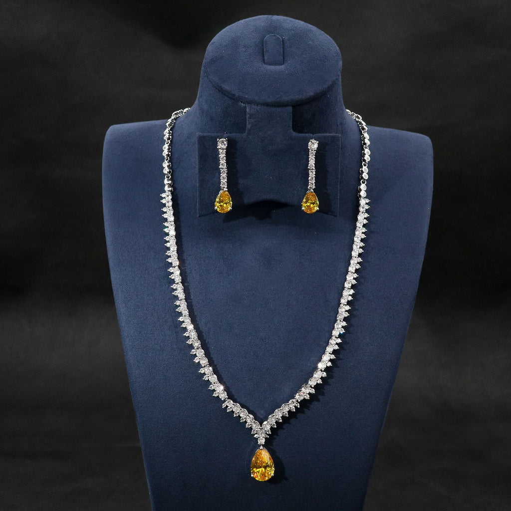 AliExpress Cross-Border Hot-Selling Korean Version 3A Water Drop Pendant Zircon Necklace Earrings Simple Casual Bride Jewelry Set