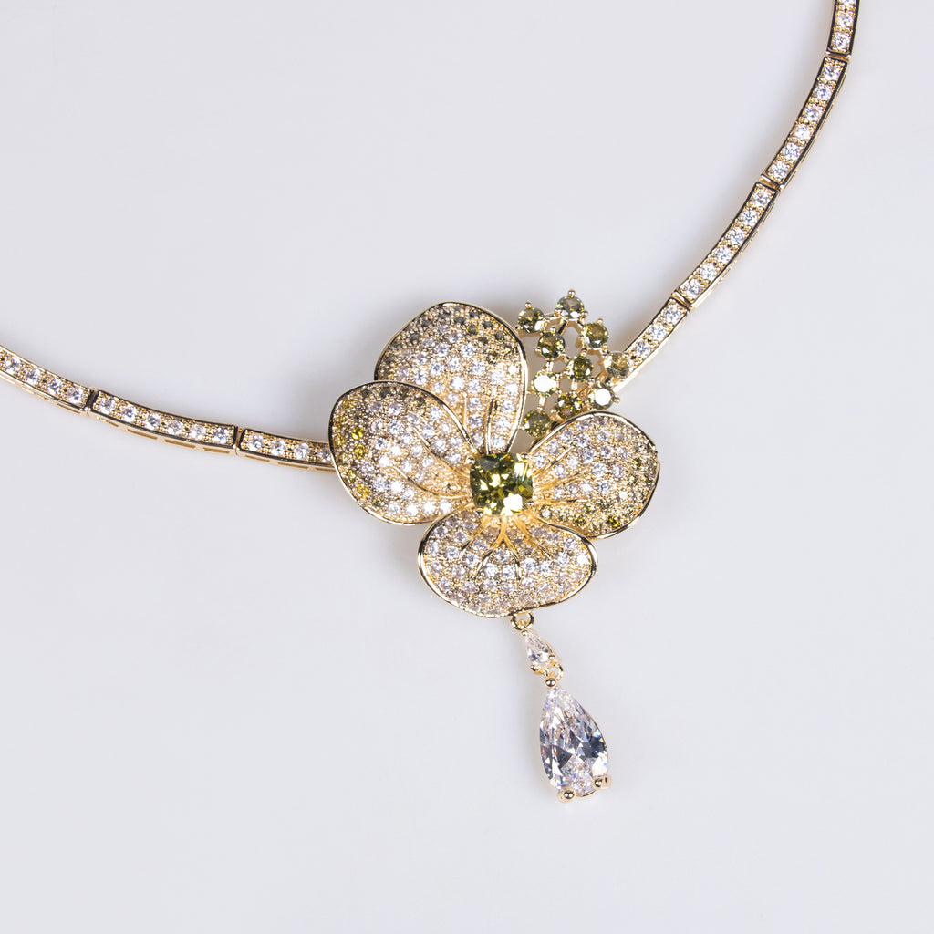 European and American Cross-Border Flower Zircon Necklace and Earring Set High-End Niche Luxury Bridal Dress Accessories Wholesale