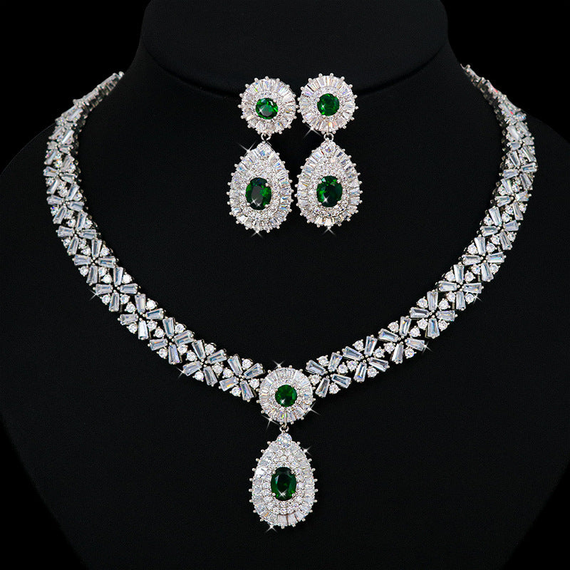 Classic 3A Zircon Water Drop Pendant Necklace Two-Piece Set Clip-On Earrings Without Piercing Bridal Jewelry Set