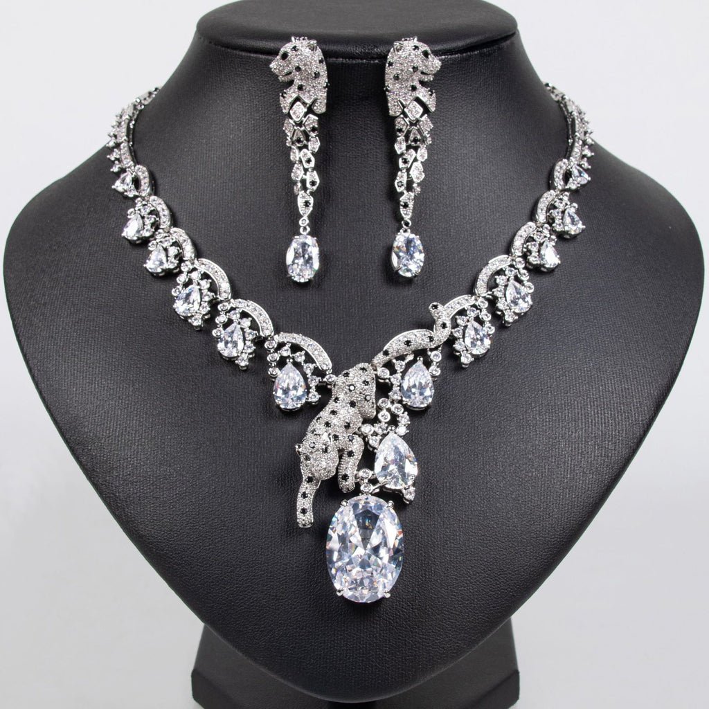 European and American Fashion Exaggerated Leopard Zircon Jewelry Necklace Set Personality Versatile Dress Party Jewelry Necklace