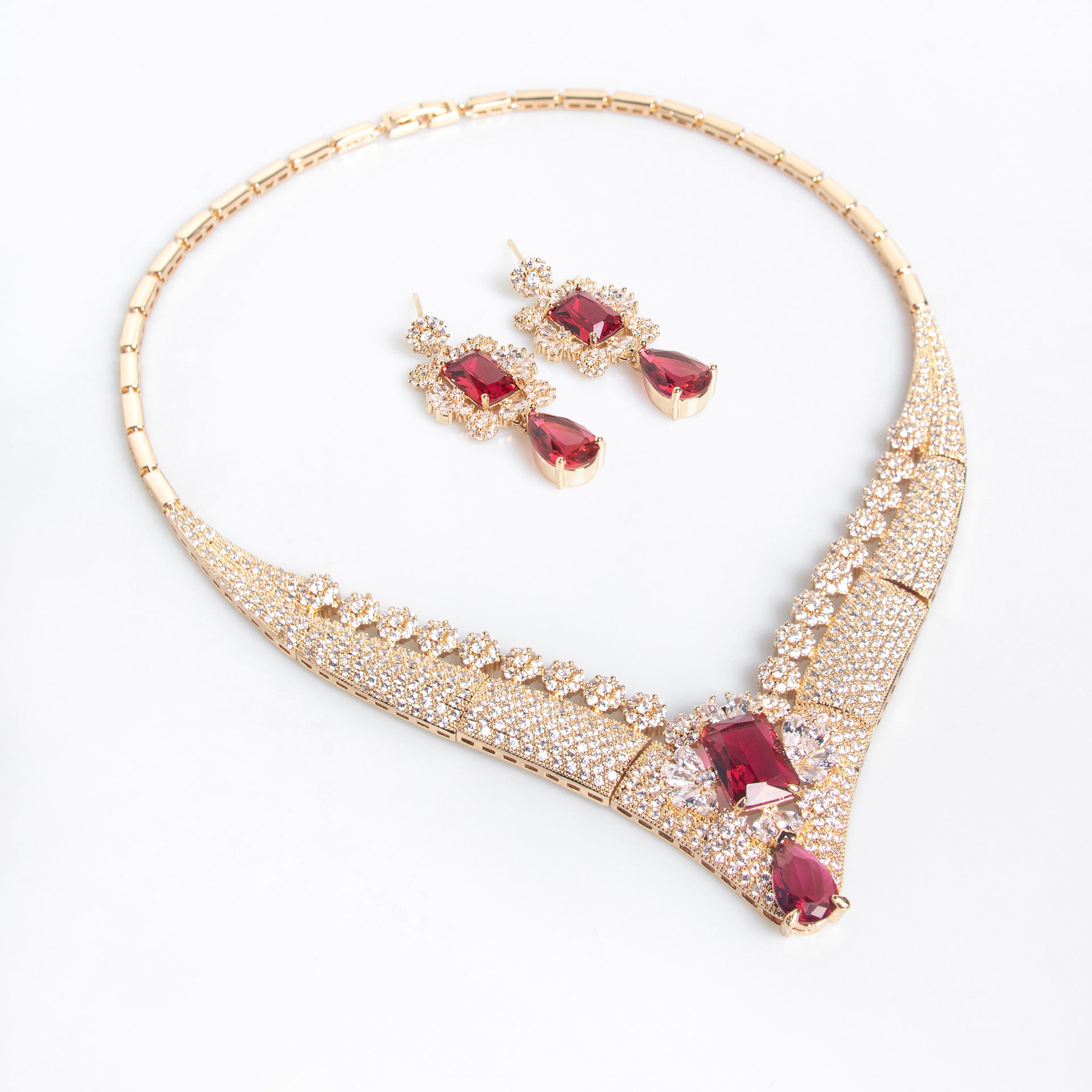 European and American Retro High-Grade Zircon Necklace Earrings Set Summer Fashion Water Drop Earrings Bridal Jewelry Accessories